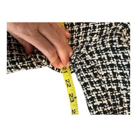 Tweed Lady  / Vtg / Black and White Pendleton Silk Blend Jacket - Picture 2 of 10